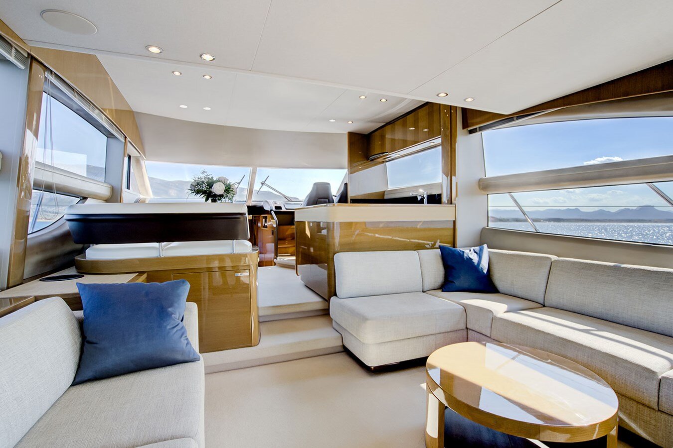 2015-princess-yachts-59-1-e3b2cb