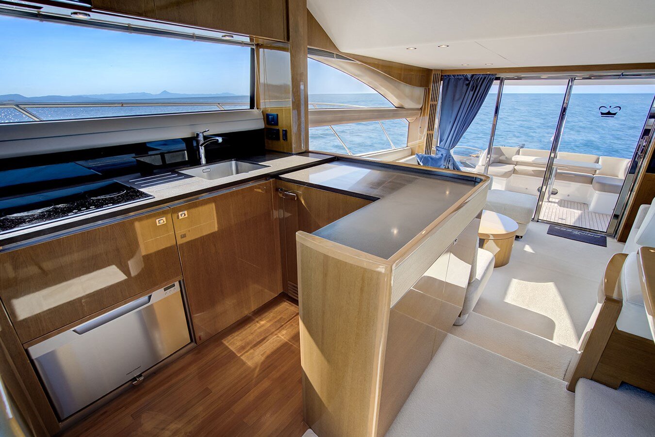 2015-princess-yachts-59-1-e3b2cb