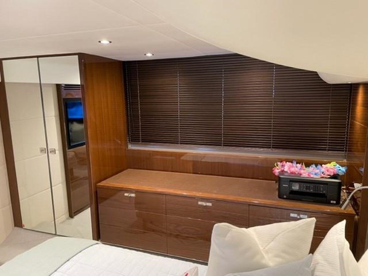 2015-princess-yachts-59-5-7097bd