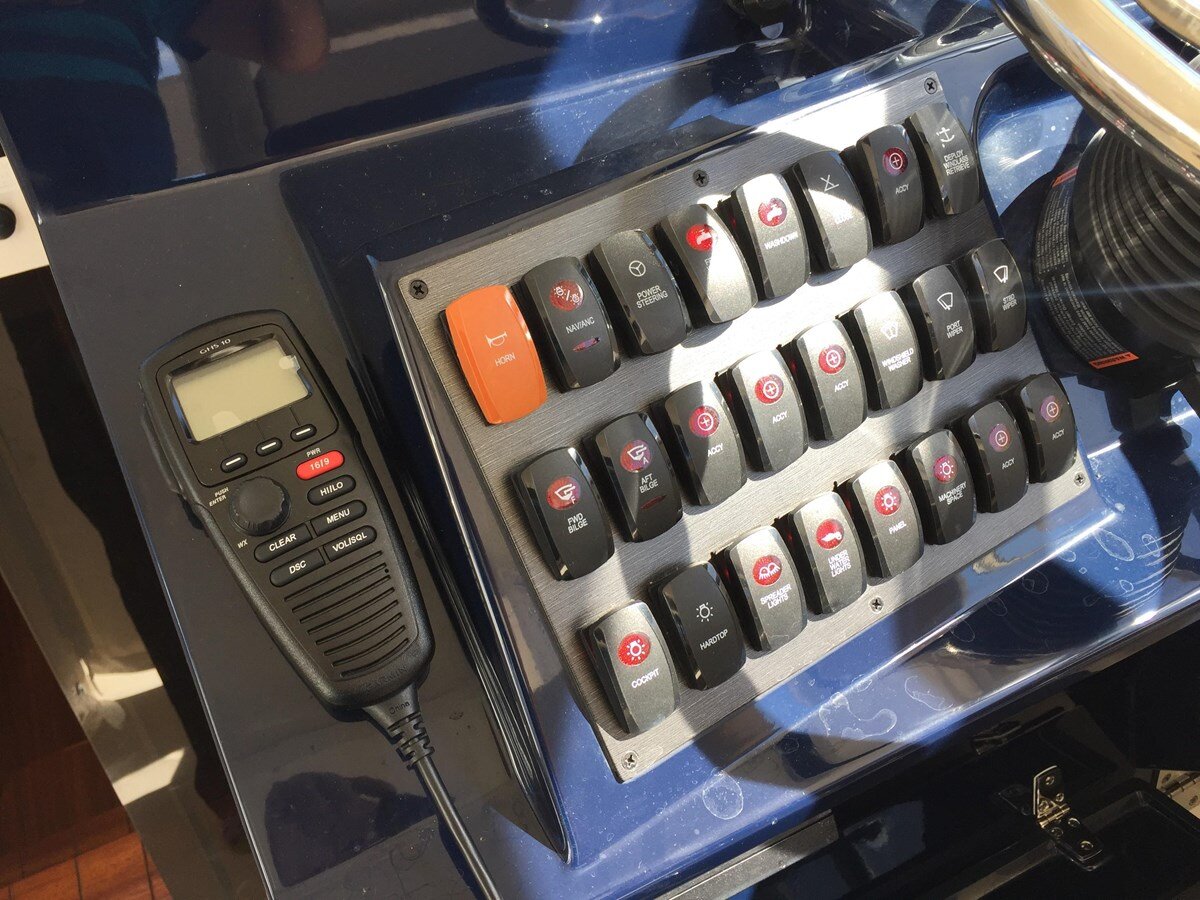 2015-pursuit-36-dc4026