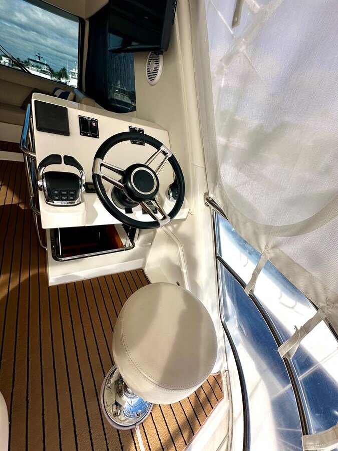 2015-riviera-50-7de03d