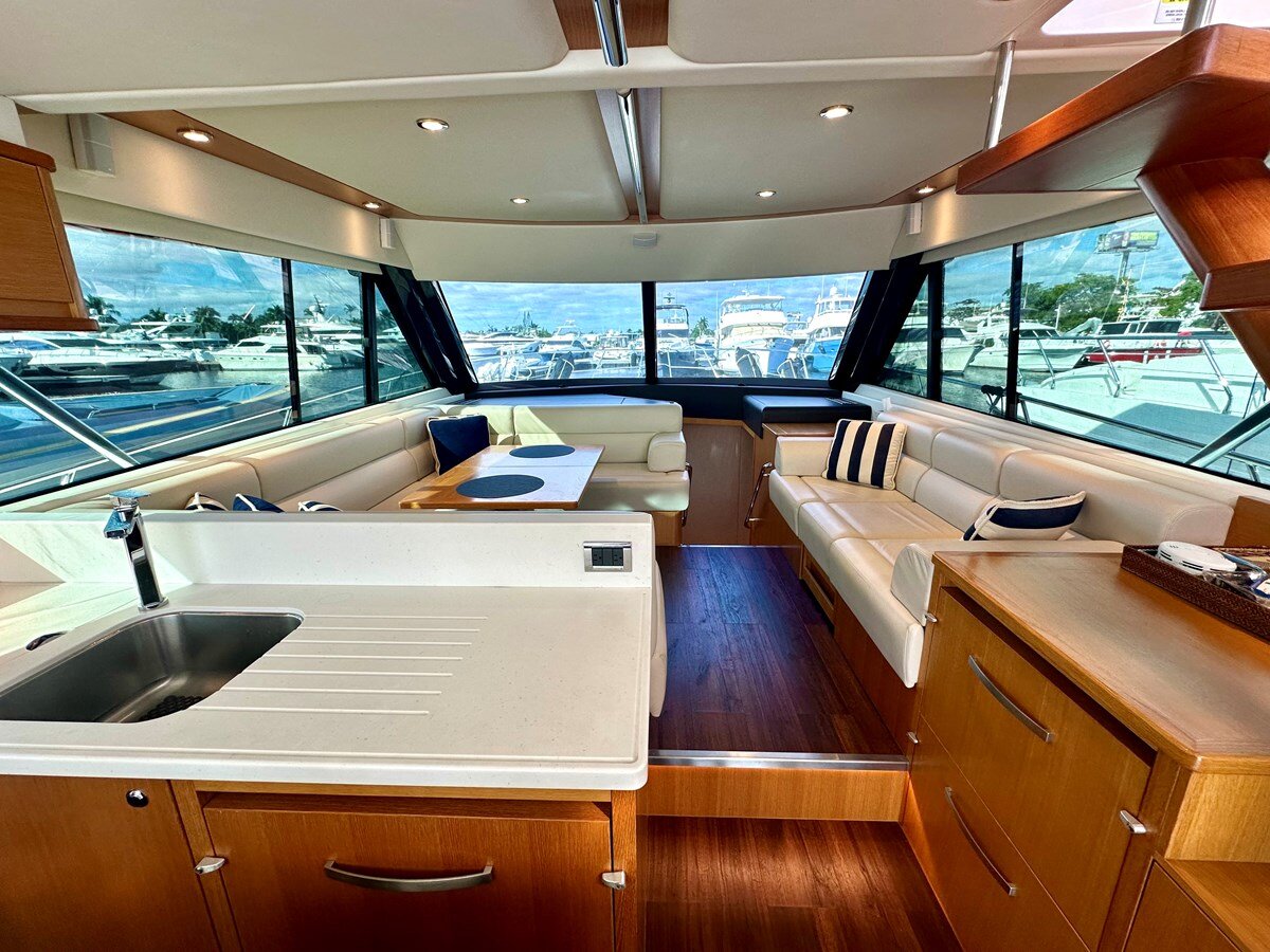 2015-riviera-50-7de03d