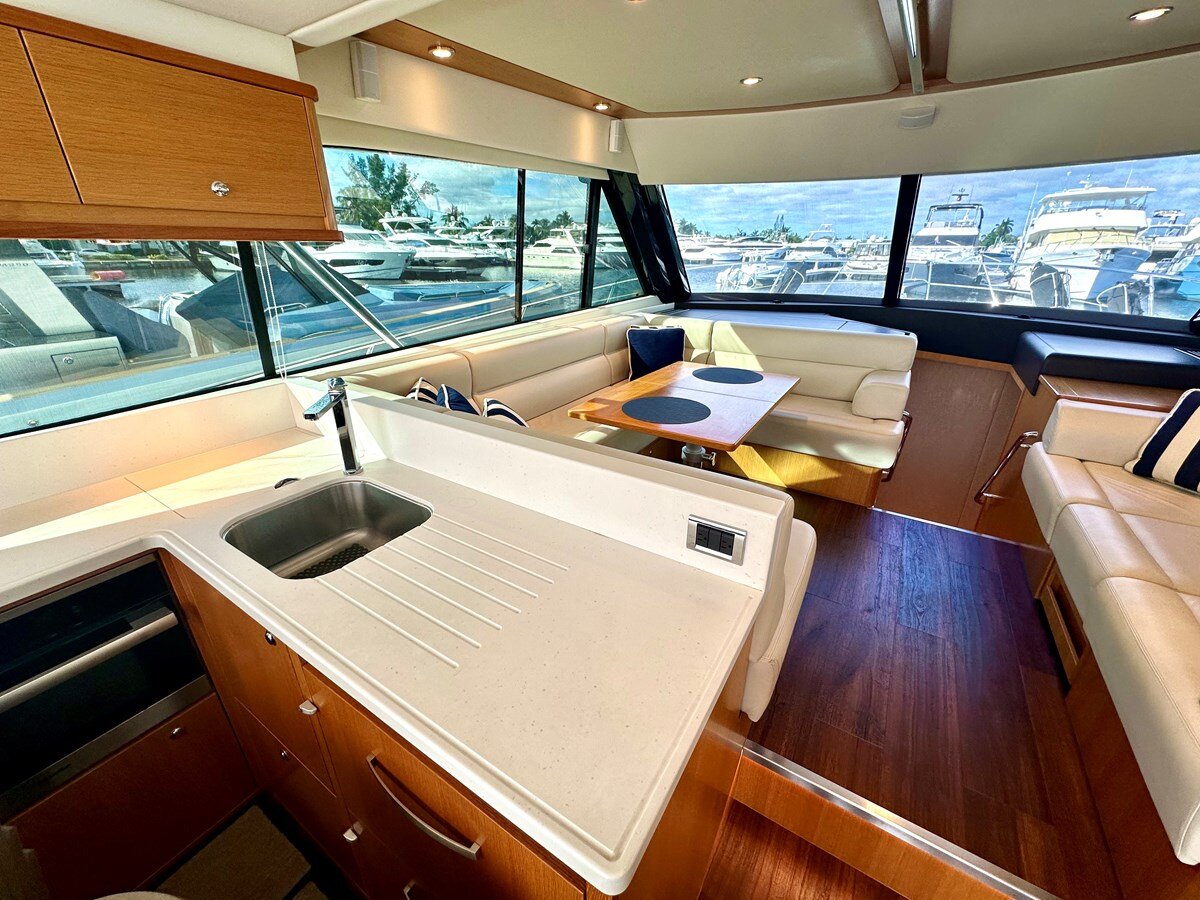 2015-riviera-50-7de03d