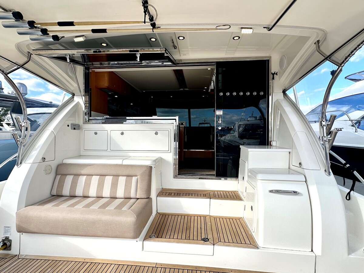 2015-riviera-50-7de03d