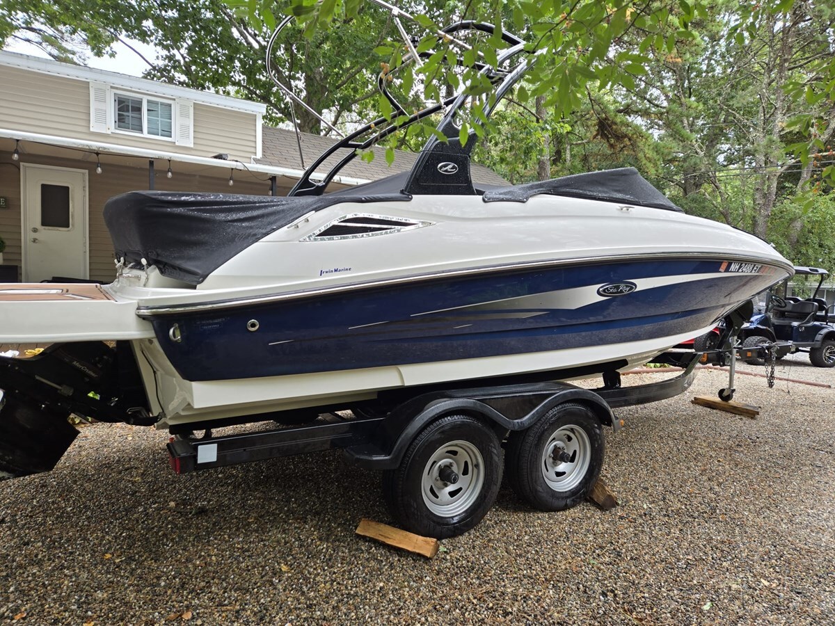 2015-sea-ray-22-6-00adb3