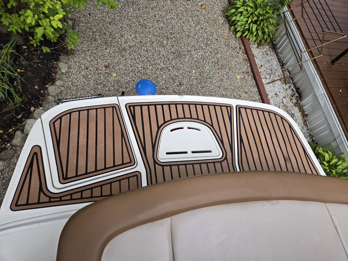 2015-sea-ray-22-6-00adb3