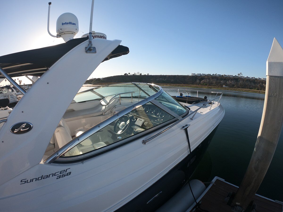 2015-sea-ray-37-b20553