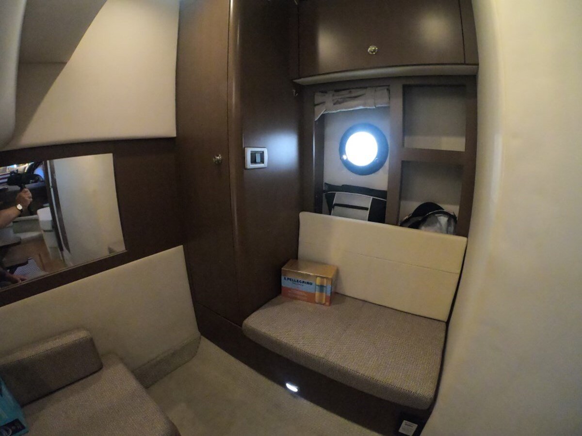 2015-sea-ray-37-b20553