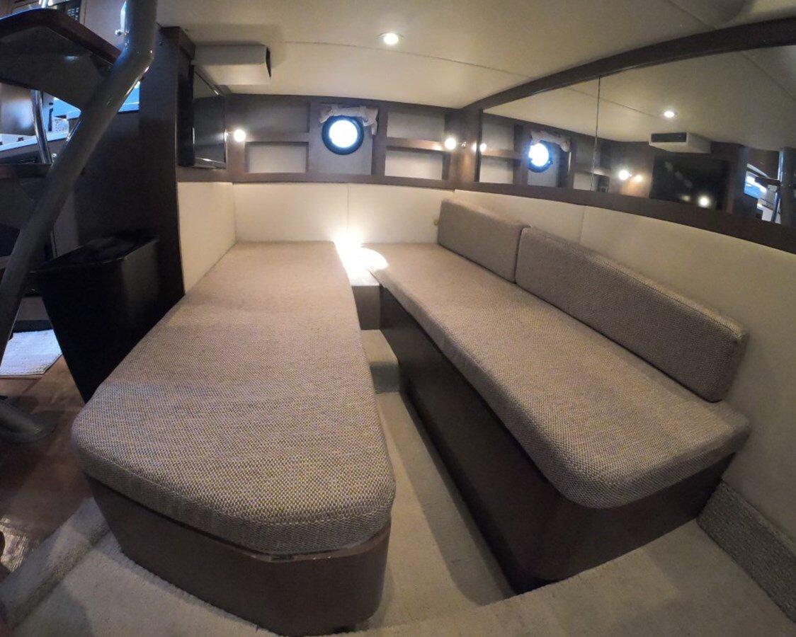 2015-sea-ray-37-b20553