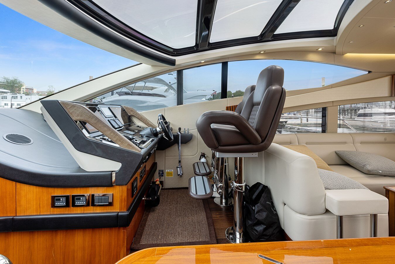 2015-sunseeker-68-3f080c