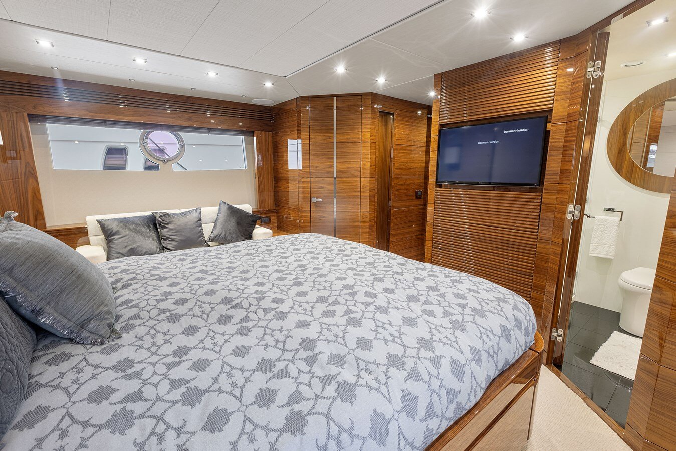 2015-sunseeker-68-3f080c