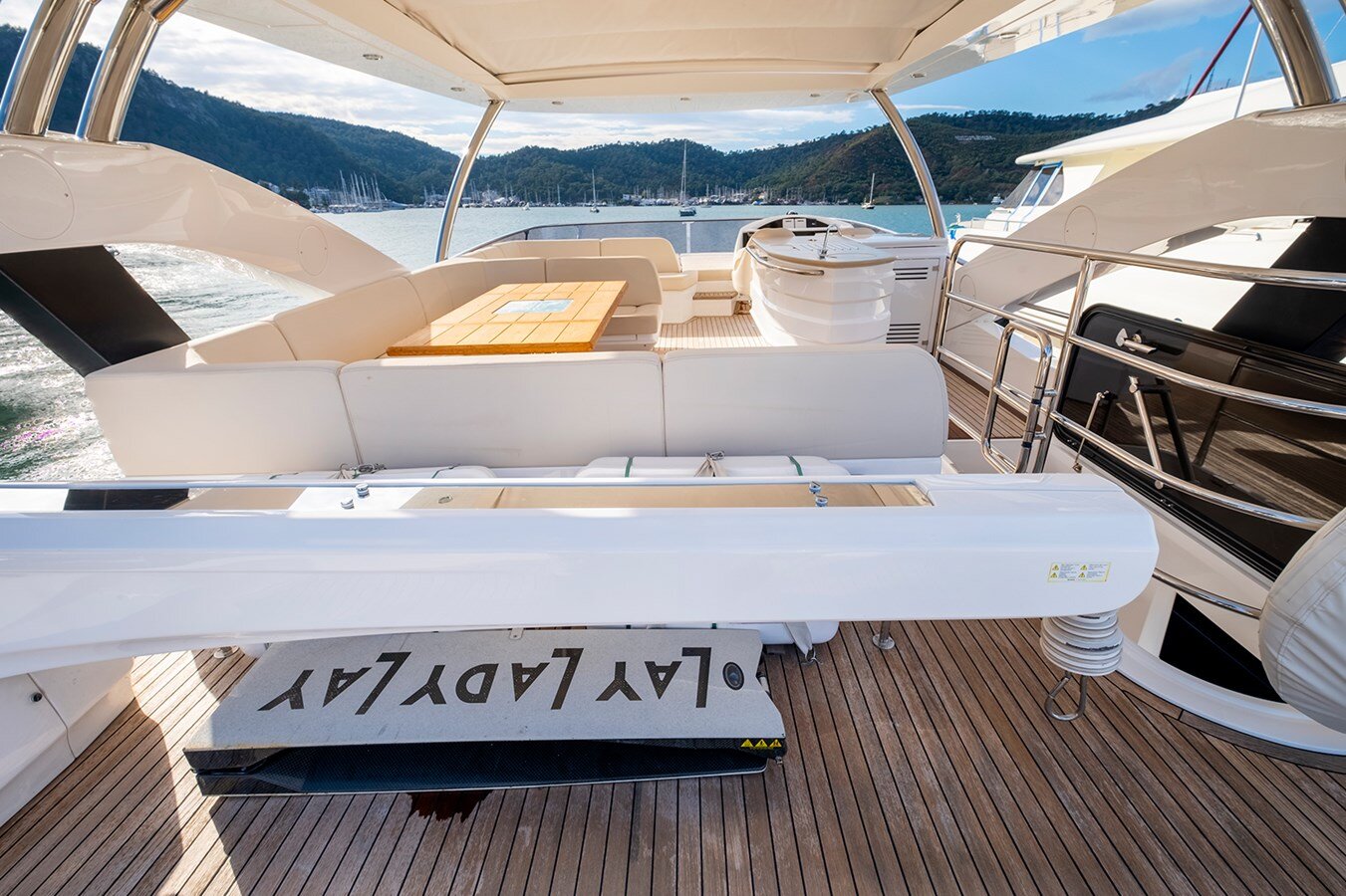 2015-sunseeker-75-4-ed0e76