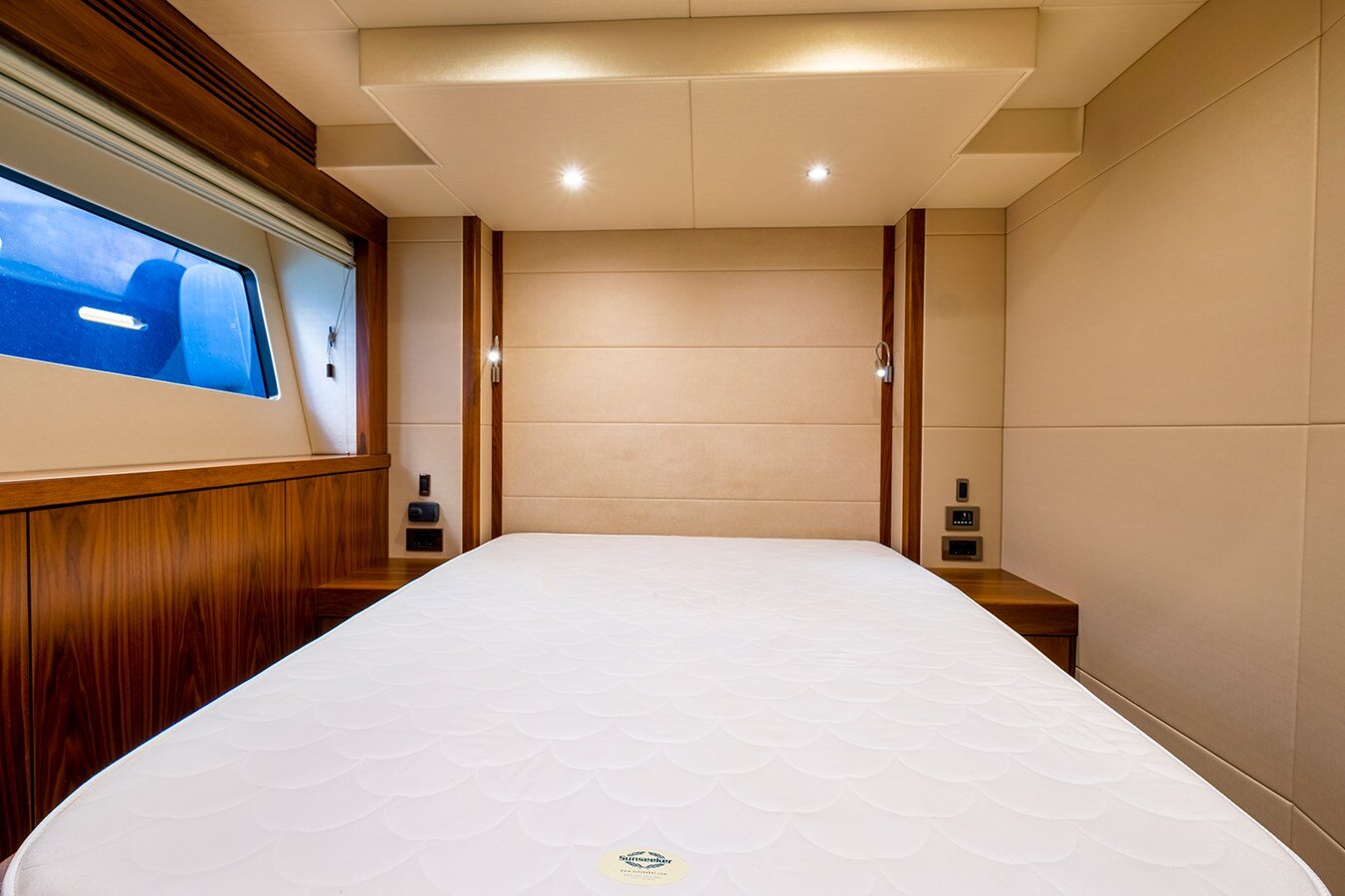 2015-sunseeker-75-4-ed0e76