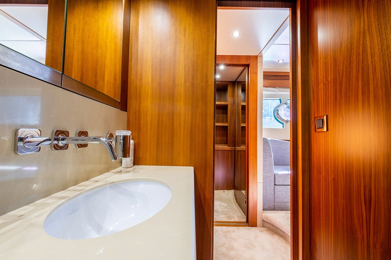 2015-sunseeker-75-4-ed0e76