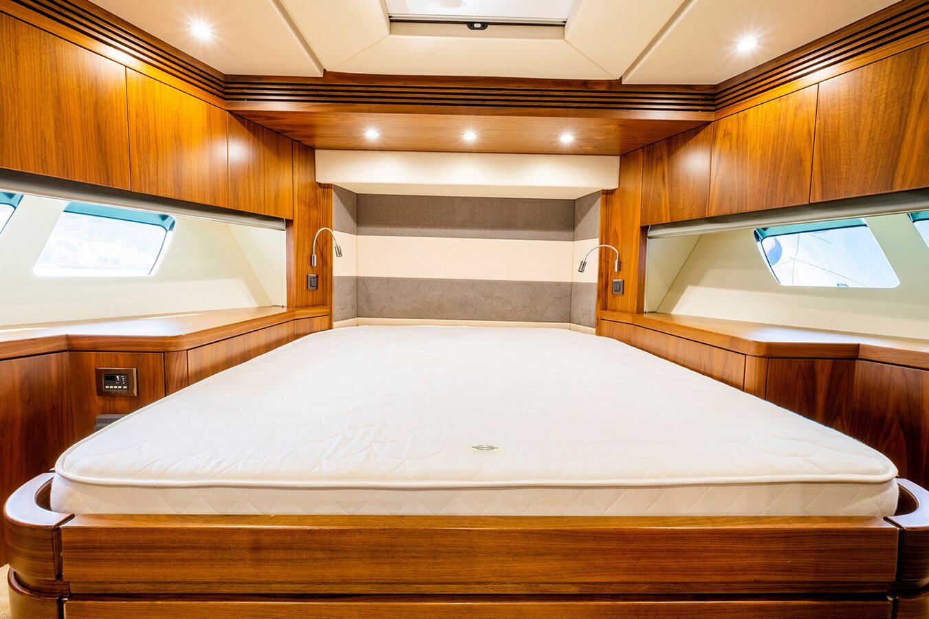 2015-sunseeker-75-4-ed0e76