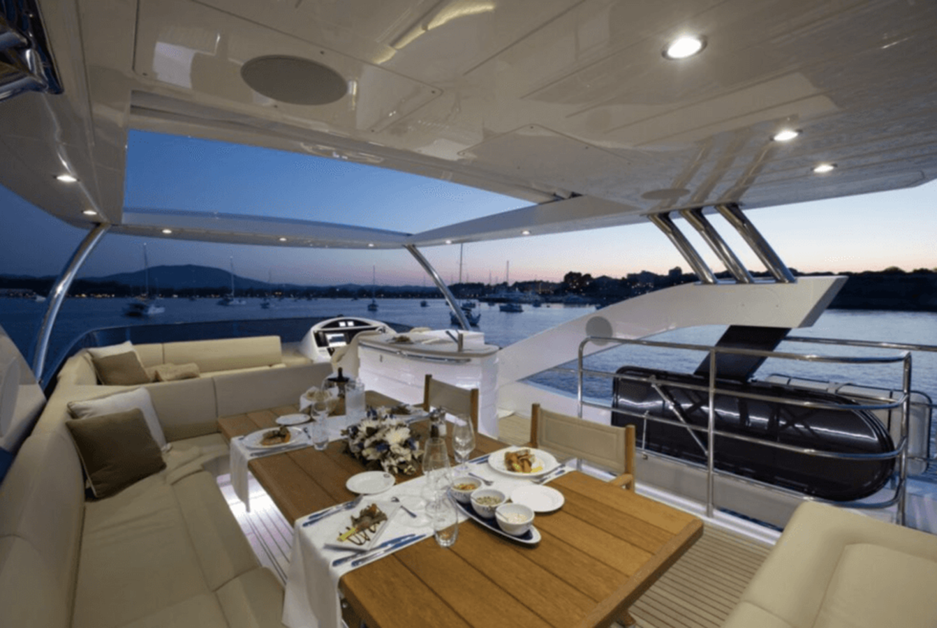 2015 SUNSEEKER 75' 7