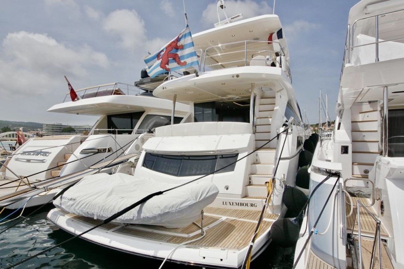 2015 SUNSEEKER 75' 7