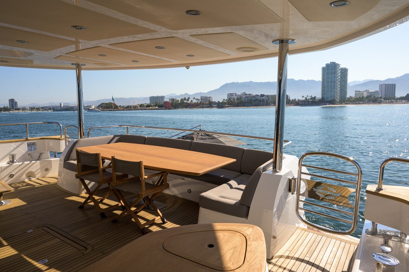 2015-sunseeker-92-3-09da3c