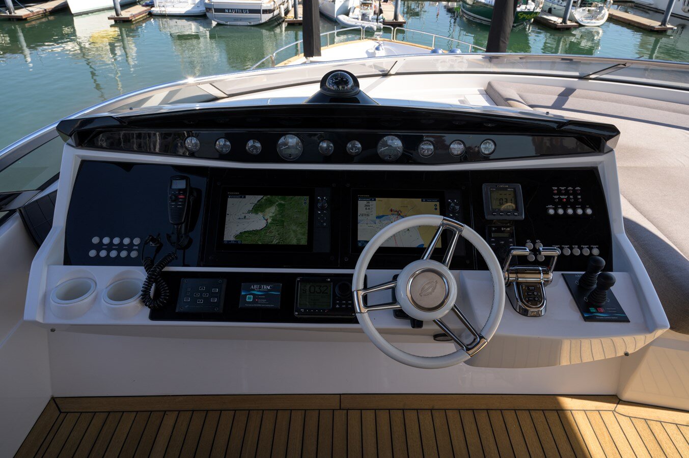 2015-sunseeker-92-3-09da3c
