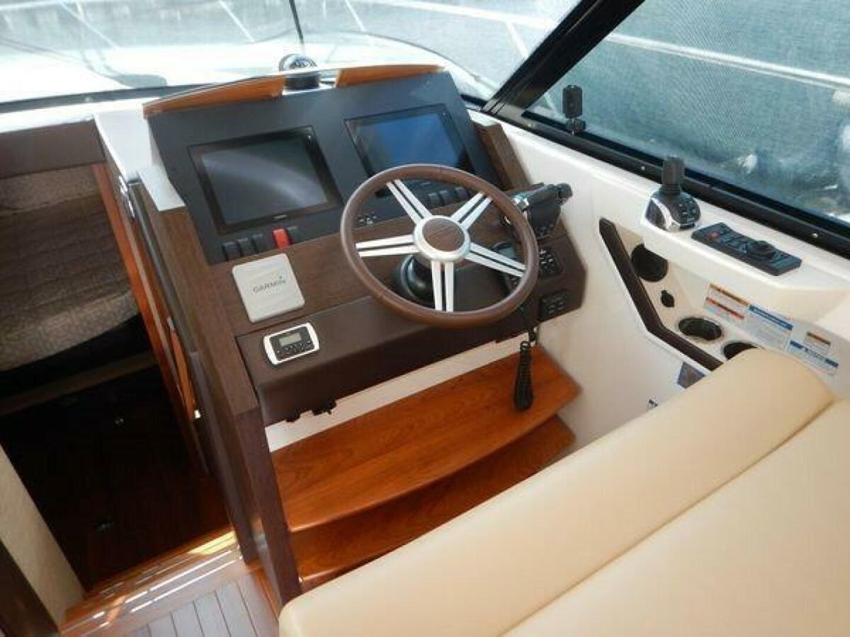 2015-tiara-yachts-44-8fa008