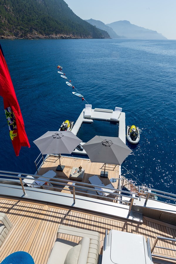 2015 VIAREGGIO SUPERYACHTS 236' 7