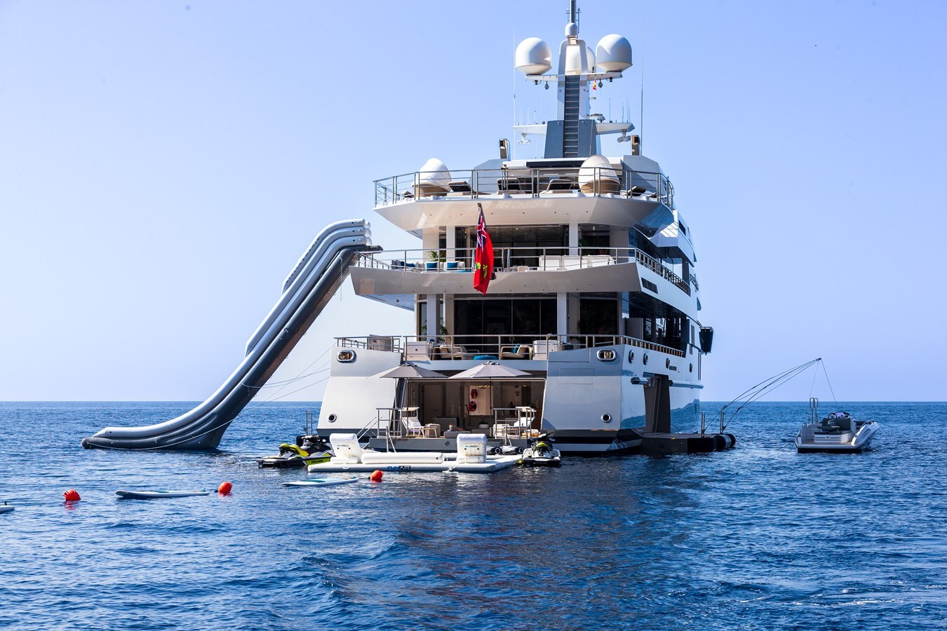 2015 VIAREGGIO SUPERYACHTS 236' 7