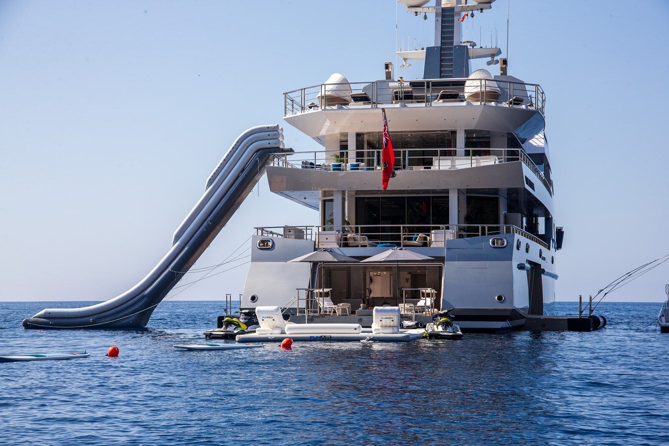 2015 VIAREGGIO SUPERYACHTS 236' 7