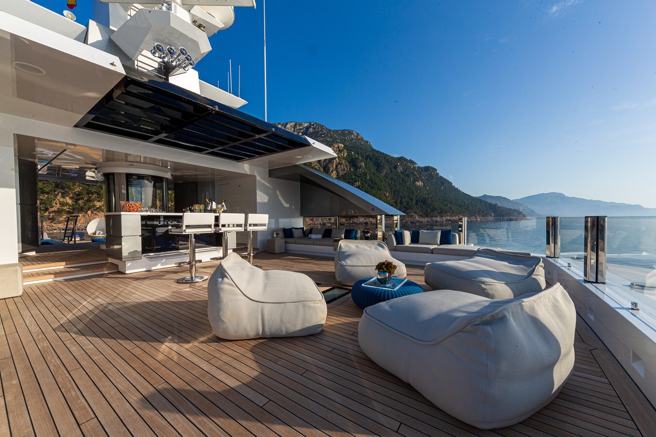 2015 VIAREGGIO SUPERYACHTS 236' 7