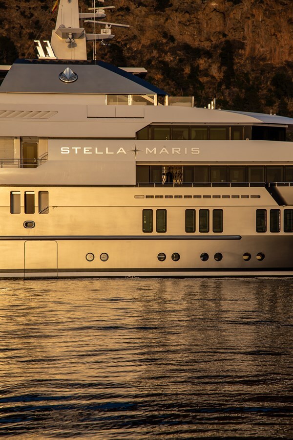 2015 VIAREGGIO SUPERYACHTS 236' 7