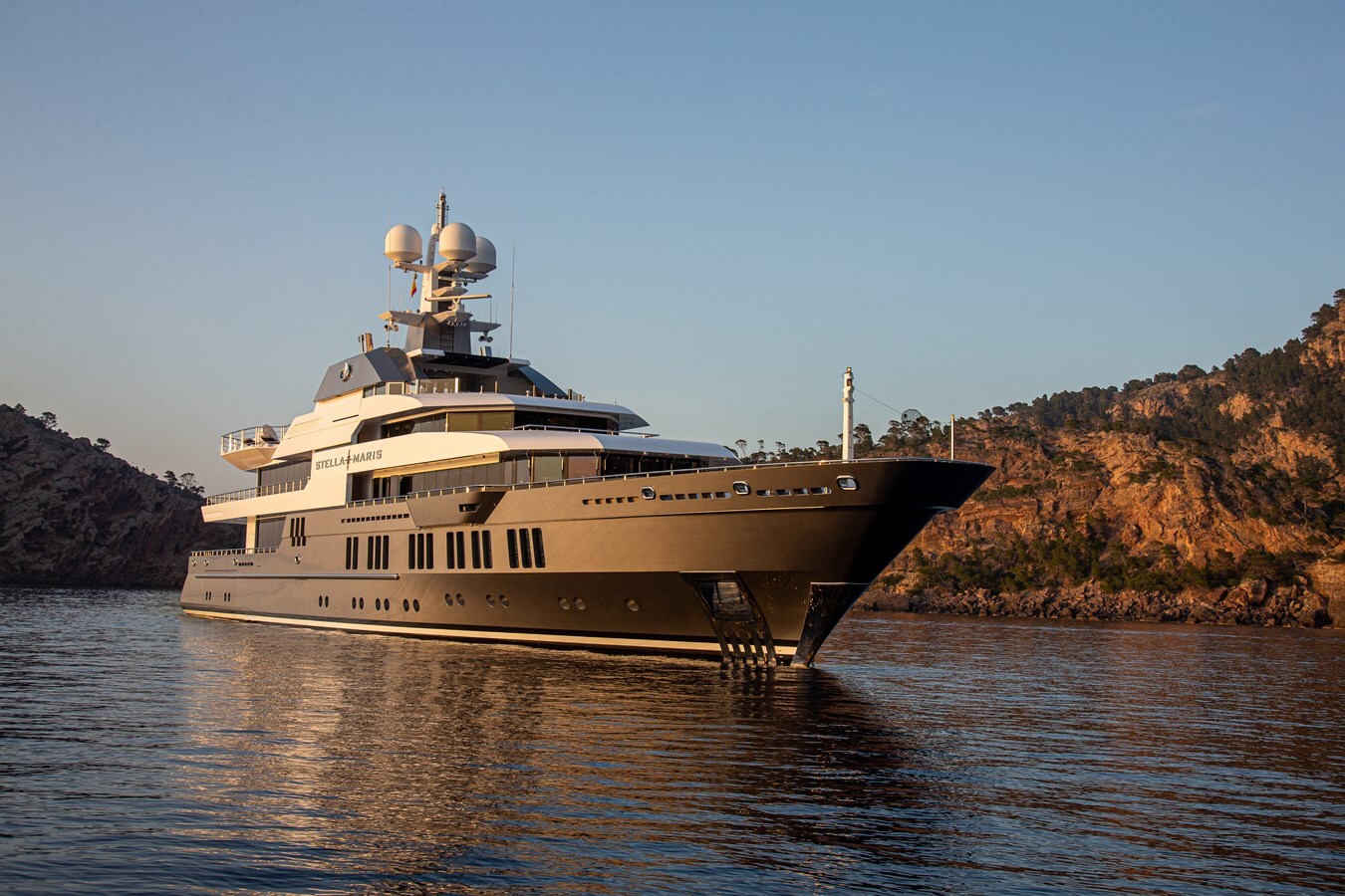 2015 VIAREGGIO SUPERYACHTS 236' 7