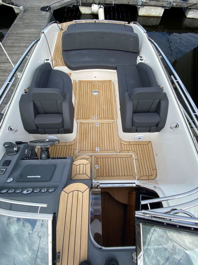 2015-windy-boats-29-2-d41f55