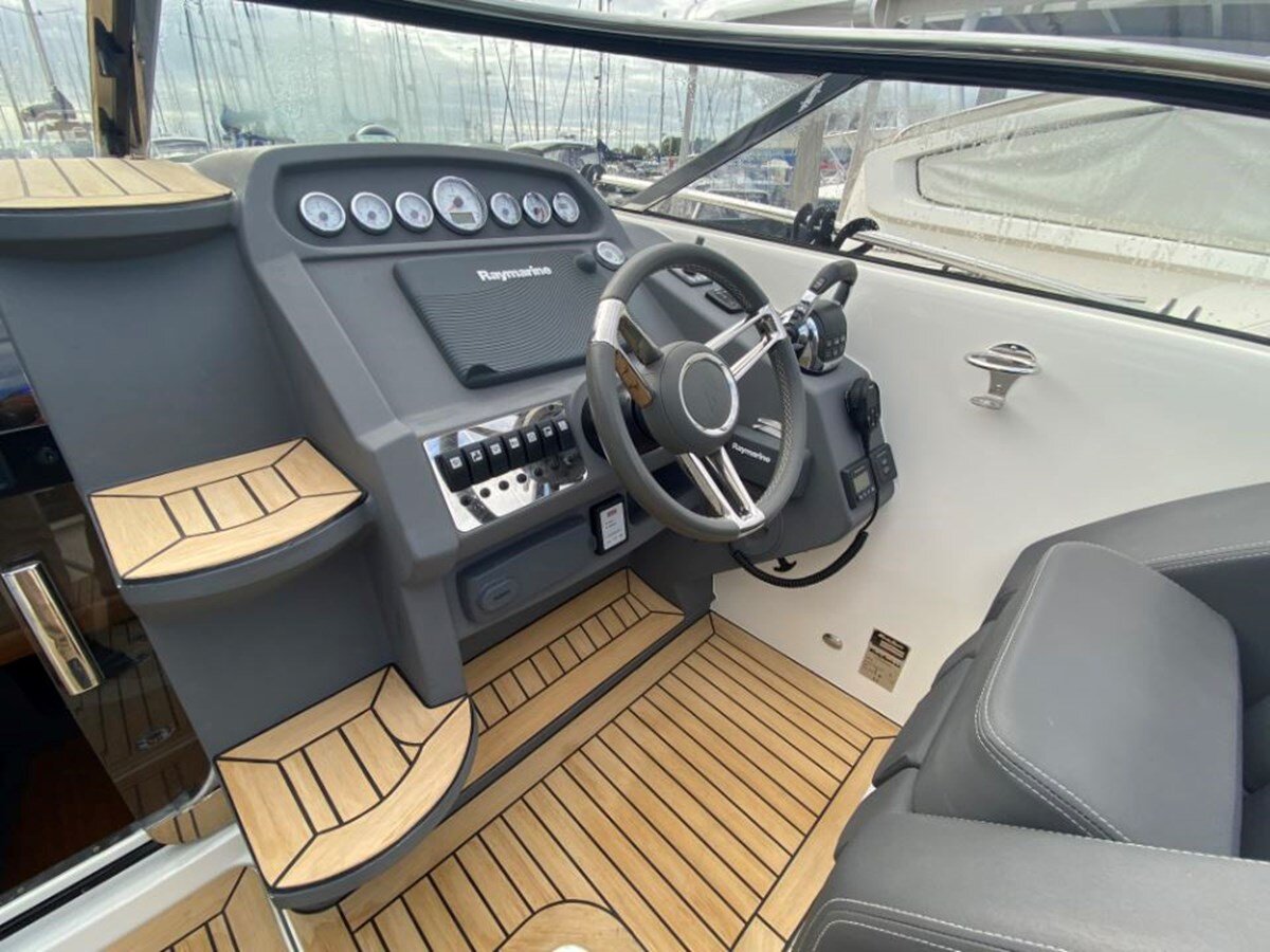 2015-windy-boats-29-2-d41f55