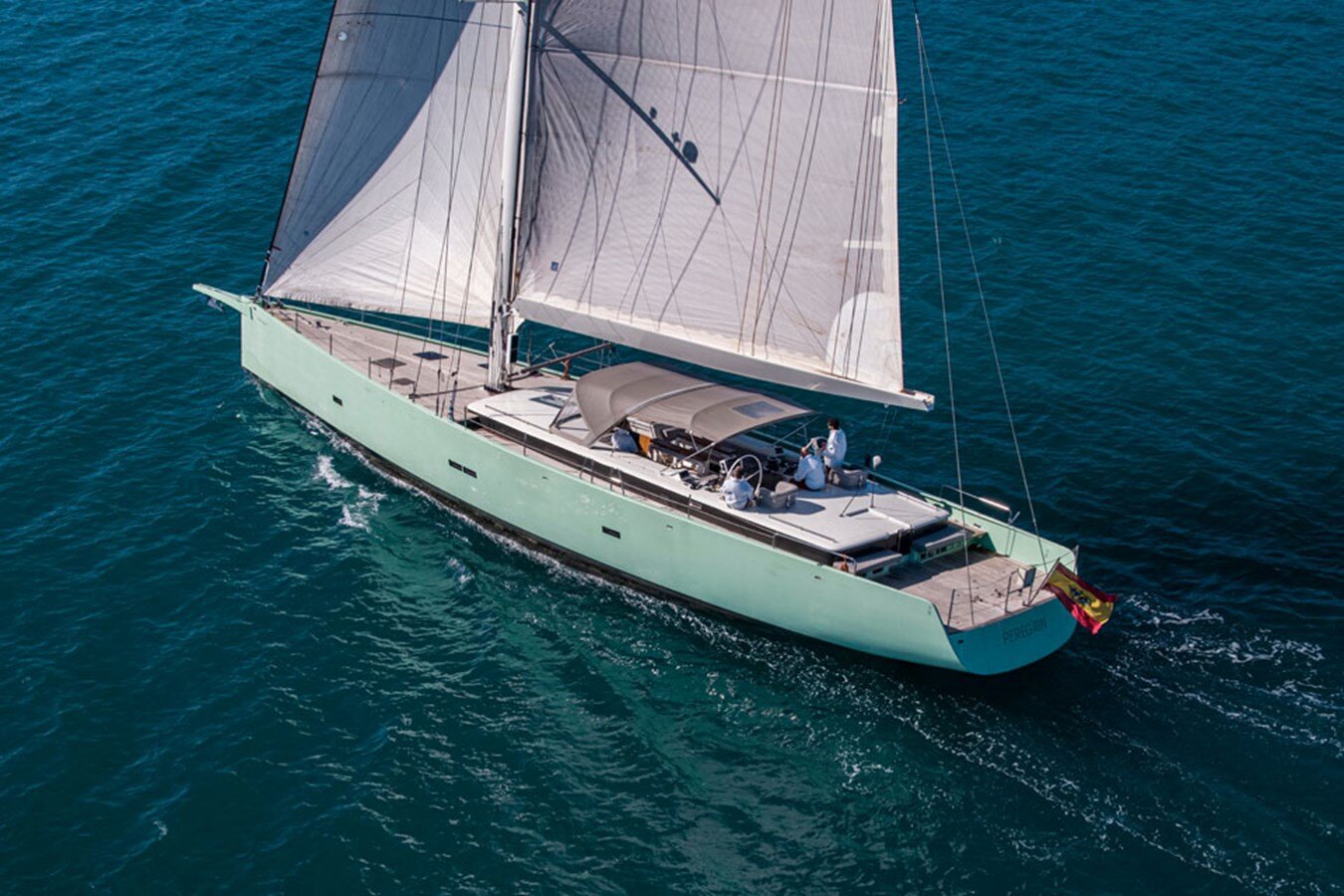 2015-y-yachts-78-8-be4c66