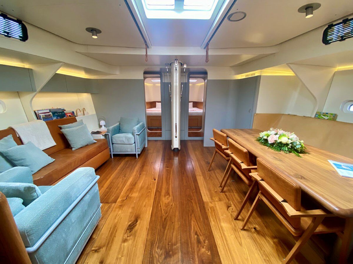 2015-y-yachts-78-8-be4c66