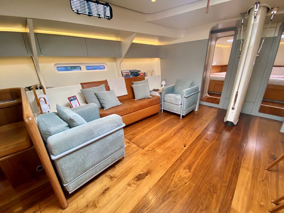 2015-y-yachts-78-8-be4c66