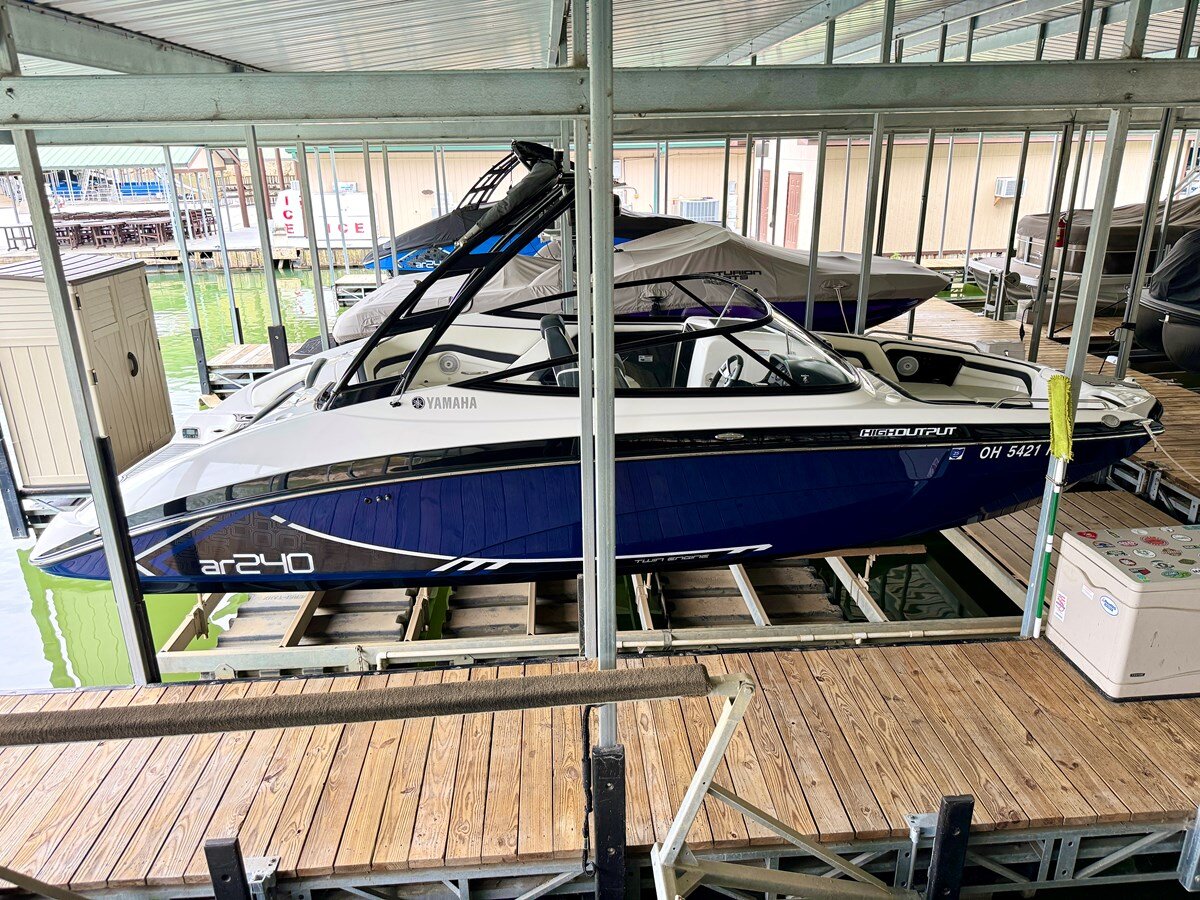 2015-yamaha-24-d7a0ec