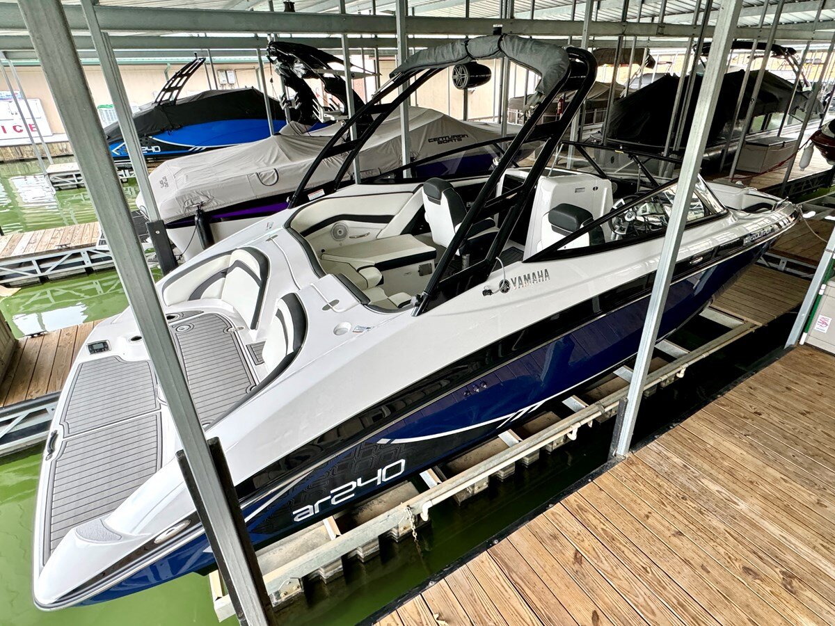 2015-yamaha-24-d7a0ec