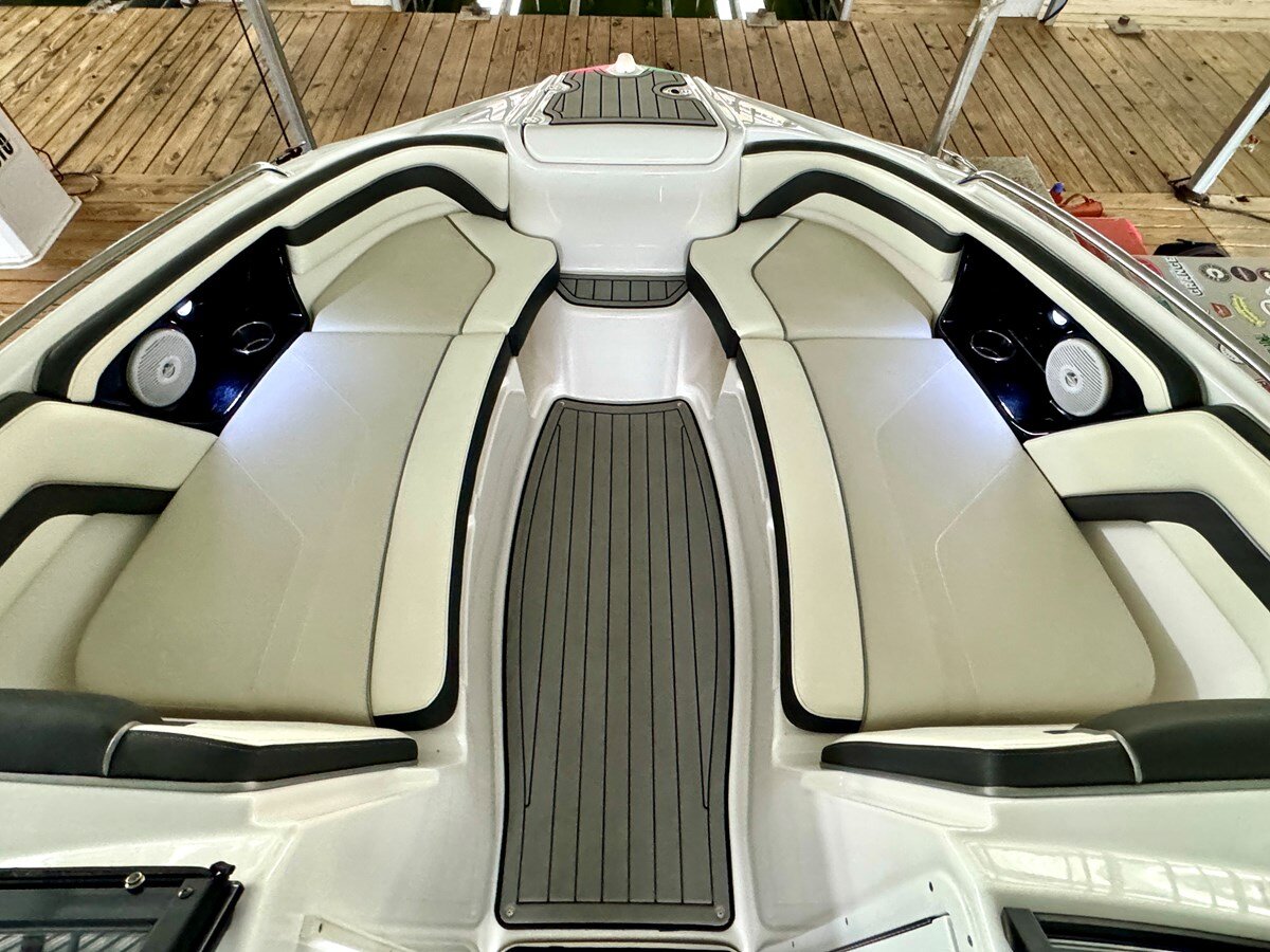 2015-yamaha-24-d7a0ec