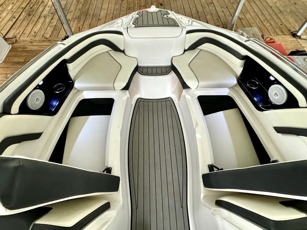 2015-yamaha-24-d7a0ec