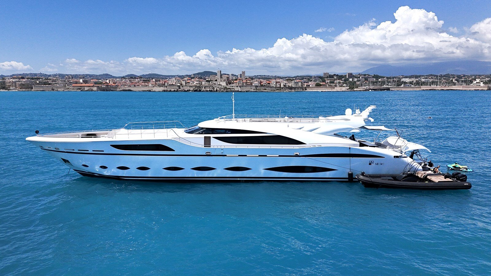 2016-ab-yachts-146-4-d37eca