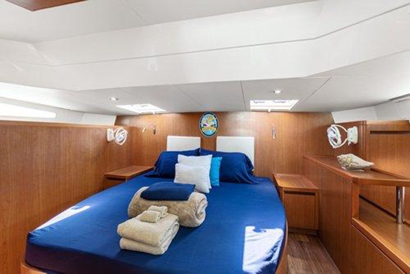 2016-aquila-44-ae7fba