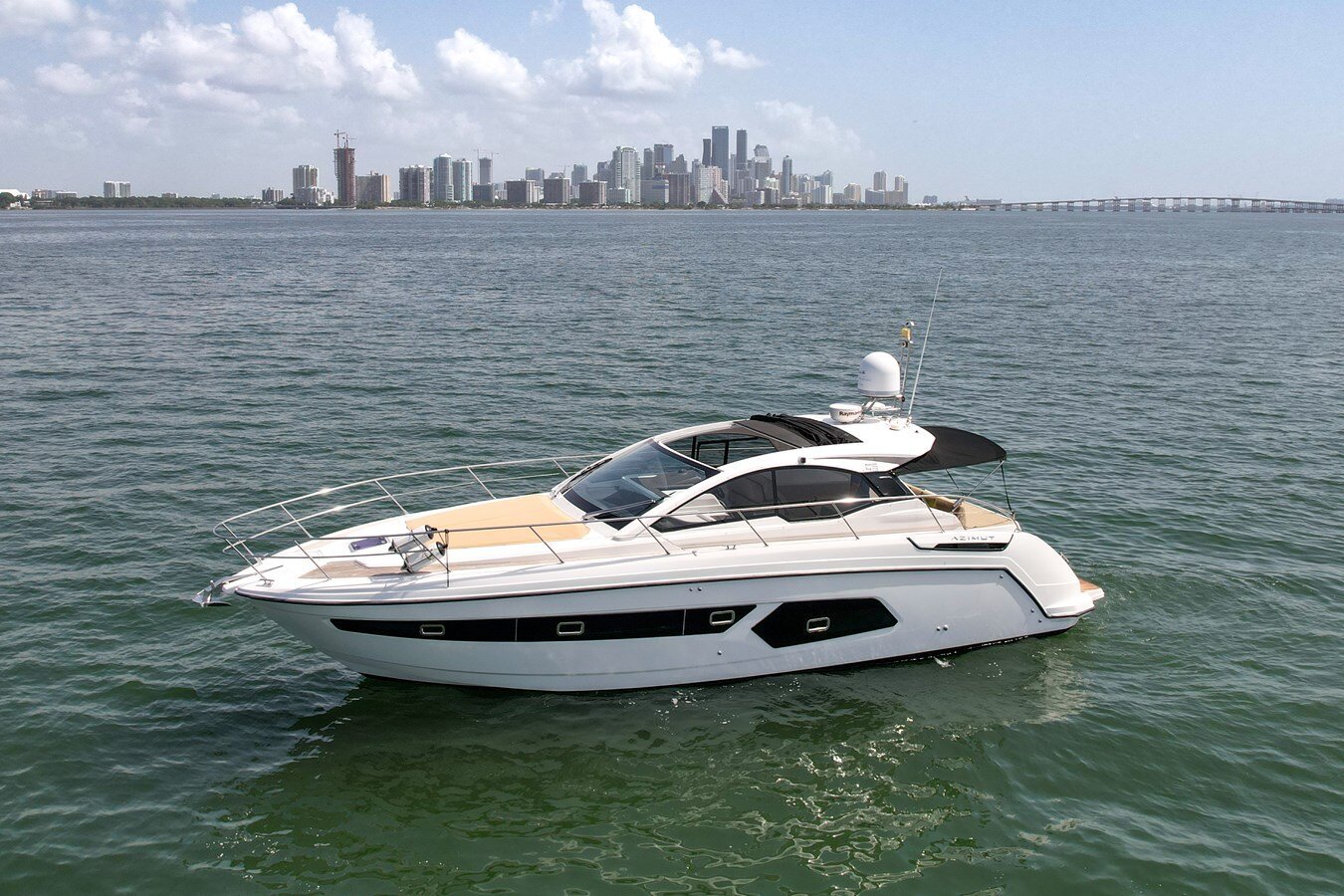 2016-azimut-yachts-43-61b732