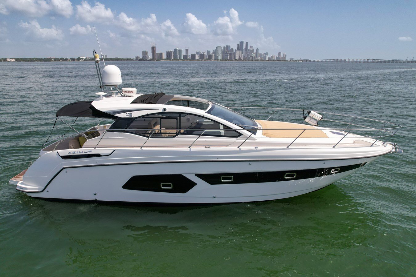 2016-azimut-yachts-43-61b732