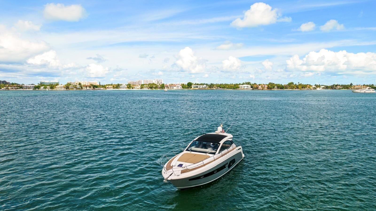 2016-azimut-yachts-45-4-fee510