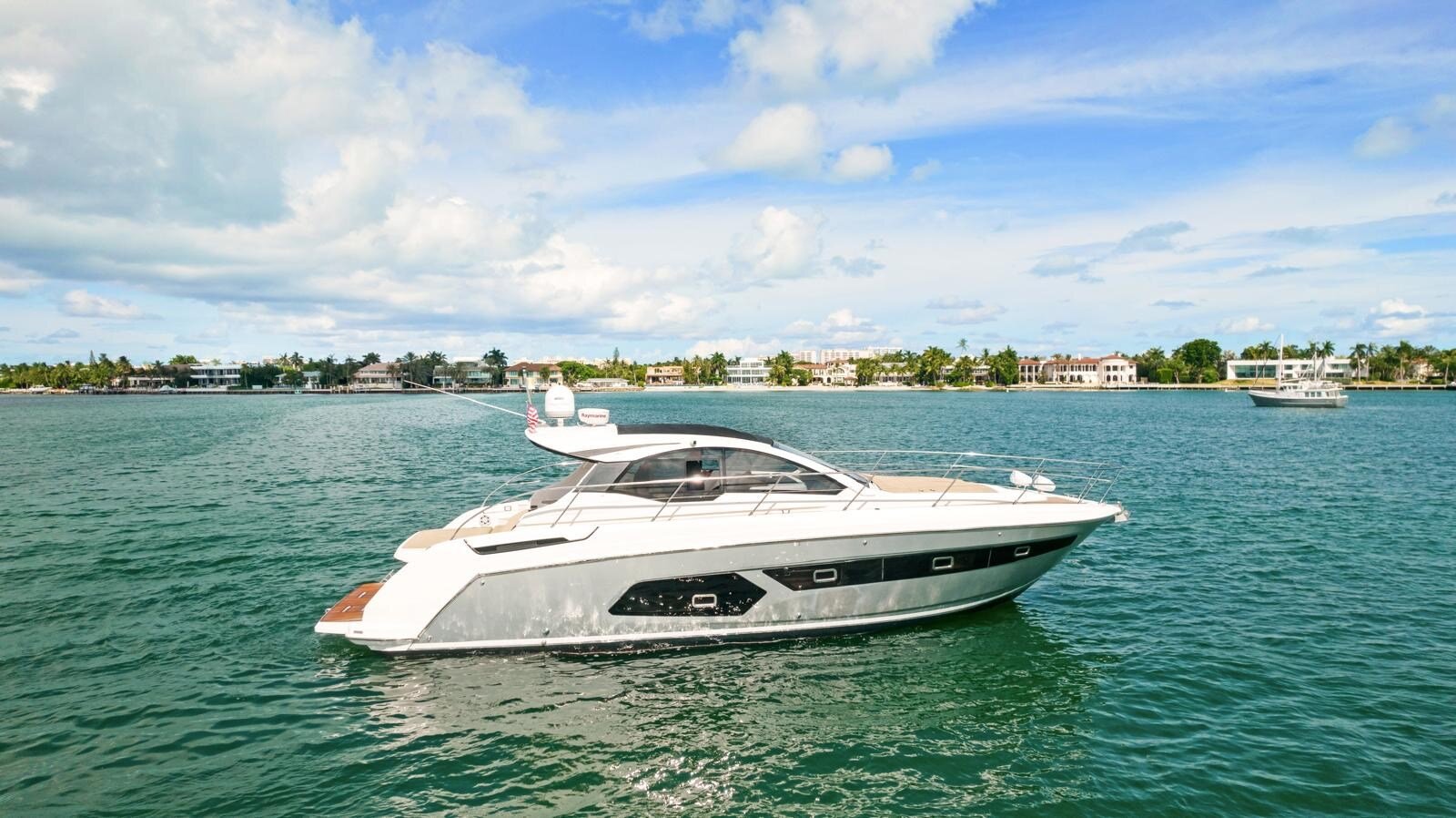 2016-azimut-yachts-45-4-fee510