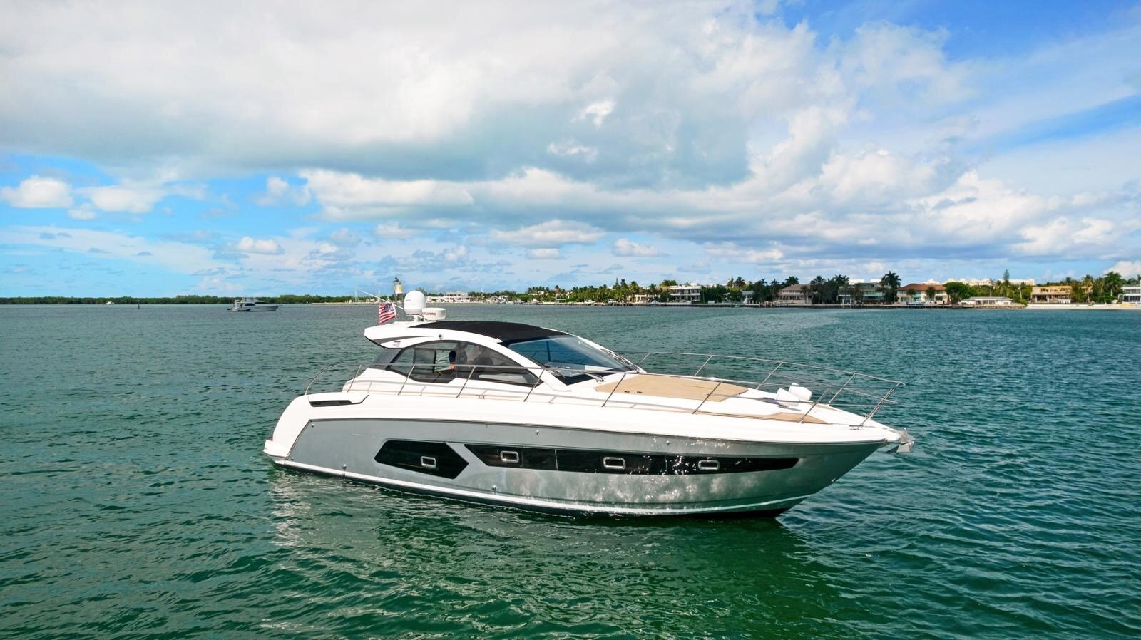 2016-azimut-yachts-45-4-fee510