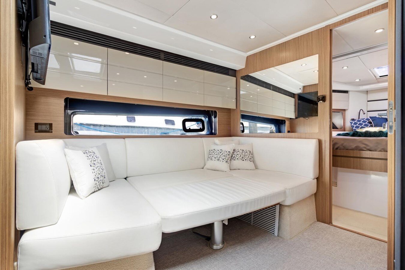 2016-azimut-yachts-45-4-fee510