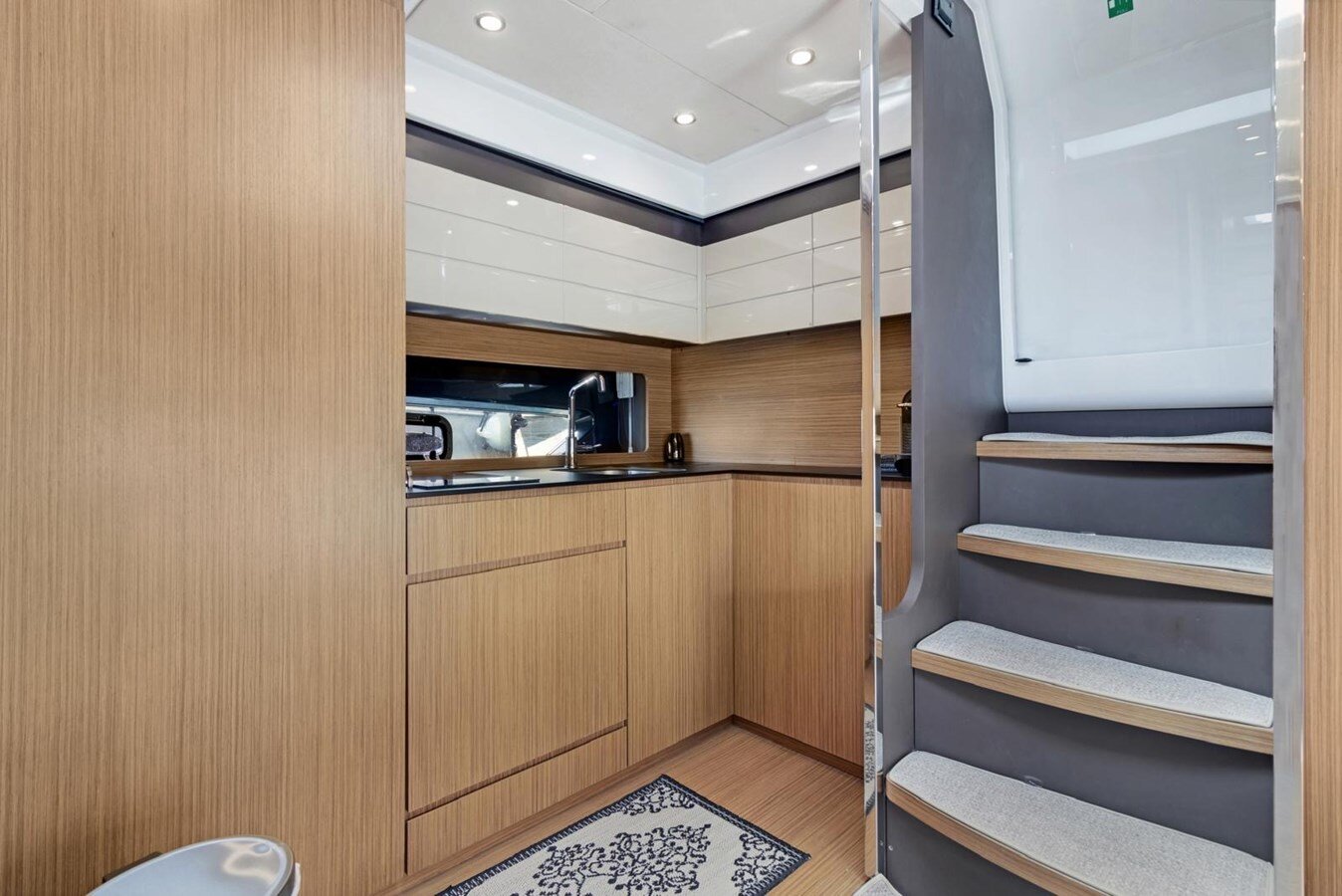 2016-azimut-yachts-45-4-fee510