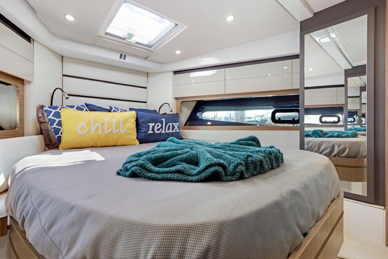 2016-azimut-yachts-45-4-fee510