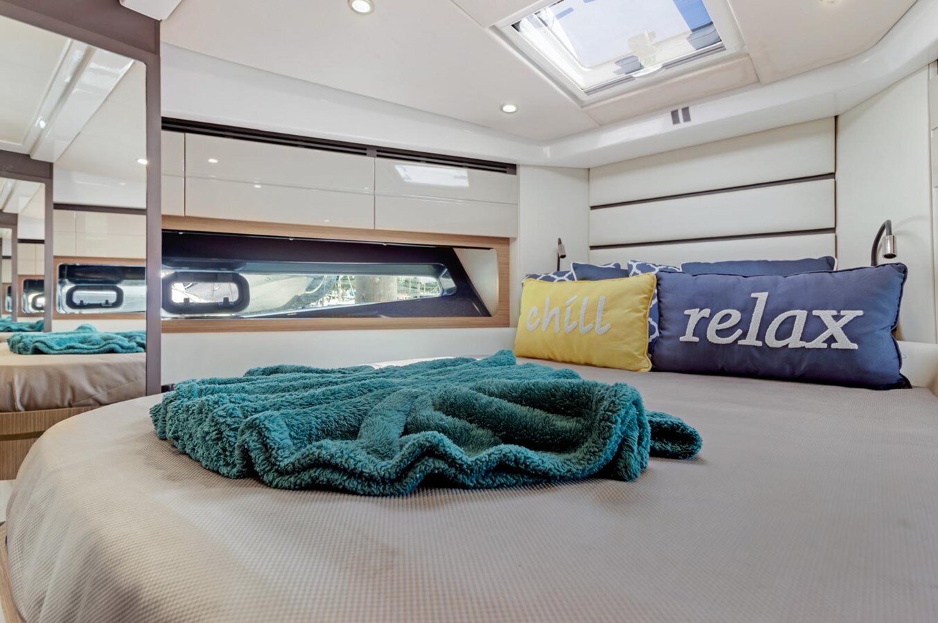 2016-azimut-yachts-45-4-fee510